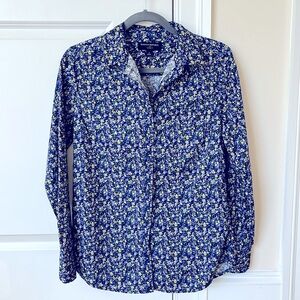 Banana Republic Classic Shirt